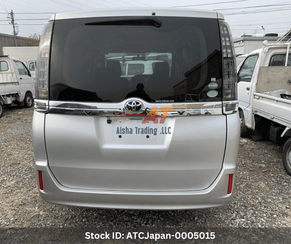 2016 Toyota Voxy